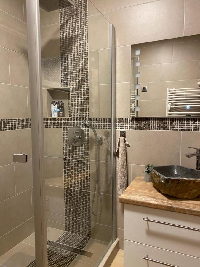 Centrum Apartman Kaposvar Bagian luar foto