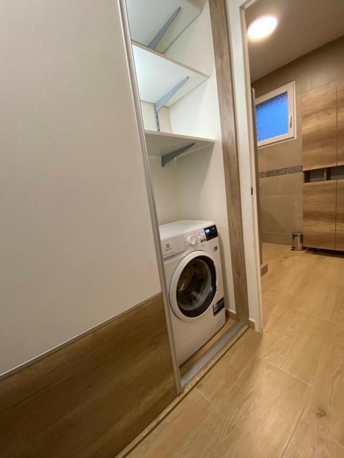 Centrum Apartman Kaposvar Bagian luar foto